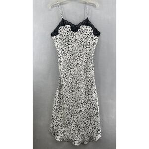 Lauren Alexandra Night Gown Womens Sz M Vintage Chemise Black White Lace Floral‎
